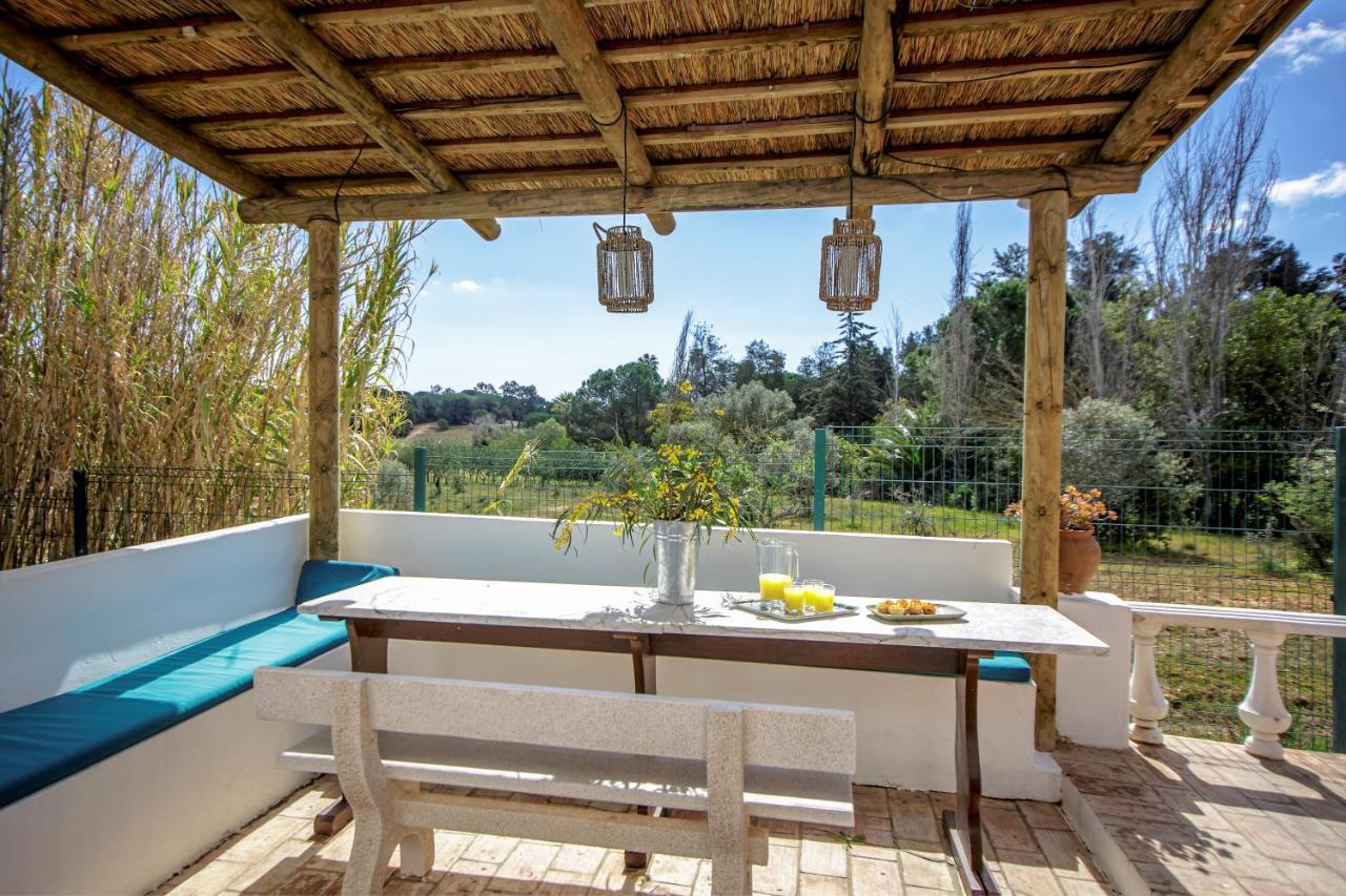 Villa Yvonne,Private Pool,Private Parking 1,7 Km From The Beatch Албуфейра Екстериор снимка