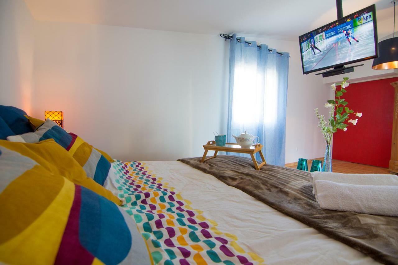 Villa Yvonne,Private Pool,Private Parking 1,7 Km From The Beatch Албуфейра Екстериор снимка